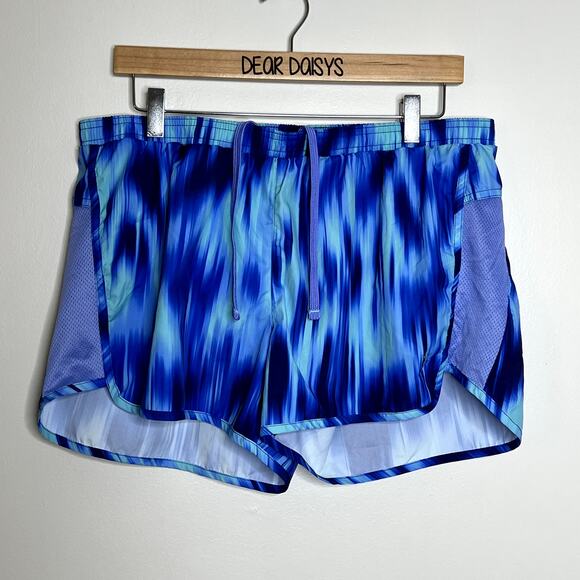 Old Navy Blue Patterned Athletic Shorts - Picture 6 of 6